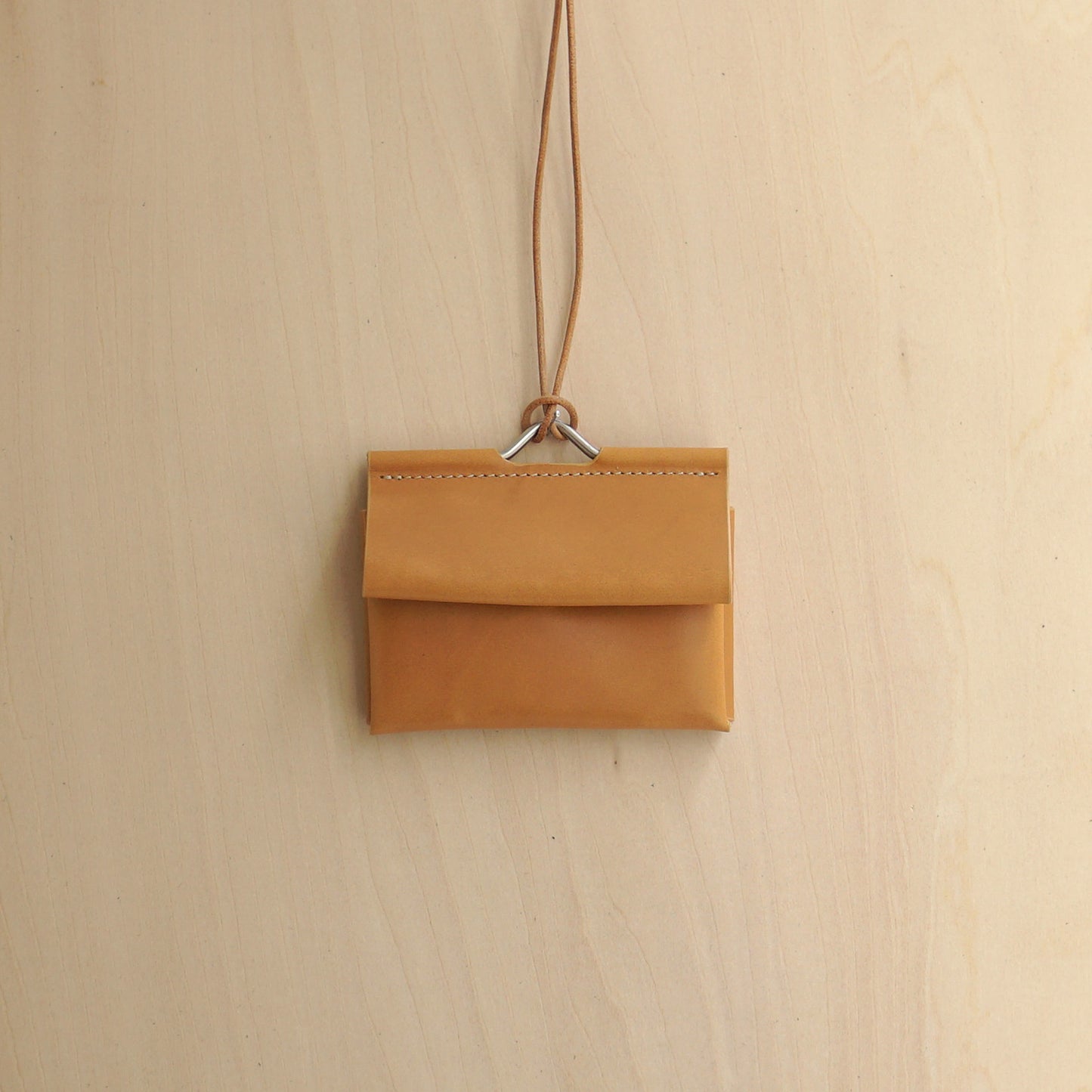 LOOP / COIN CASE