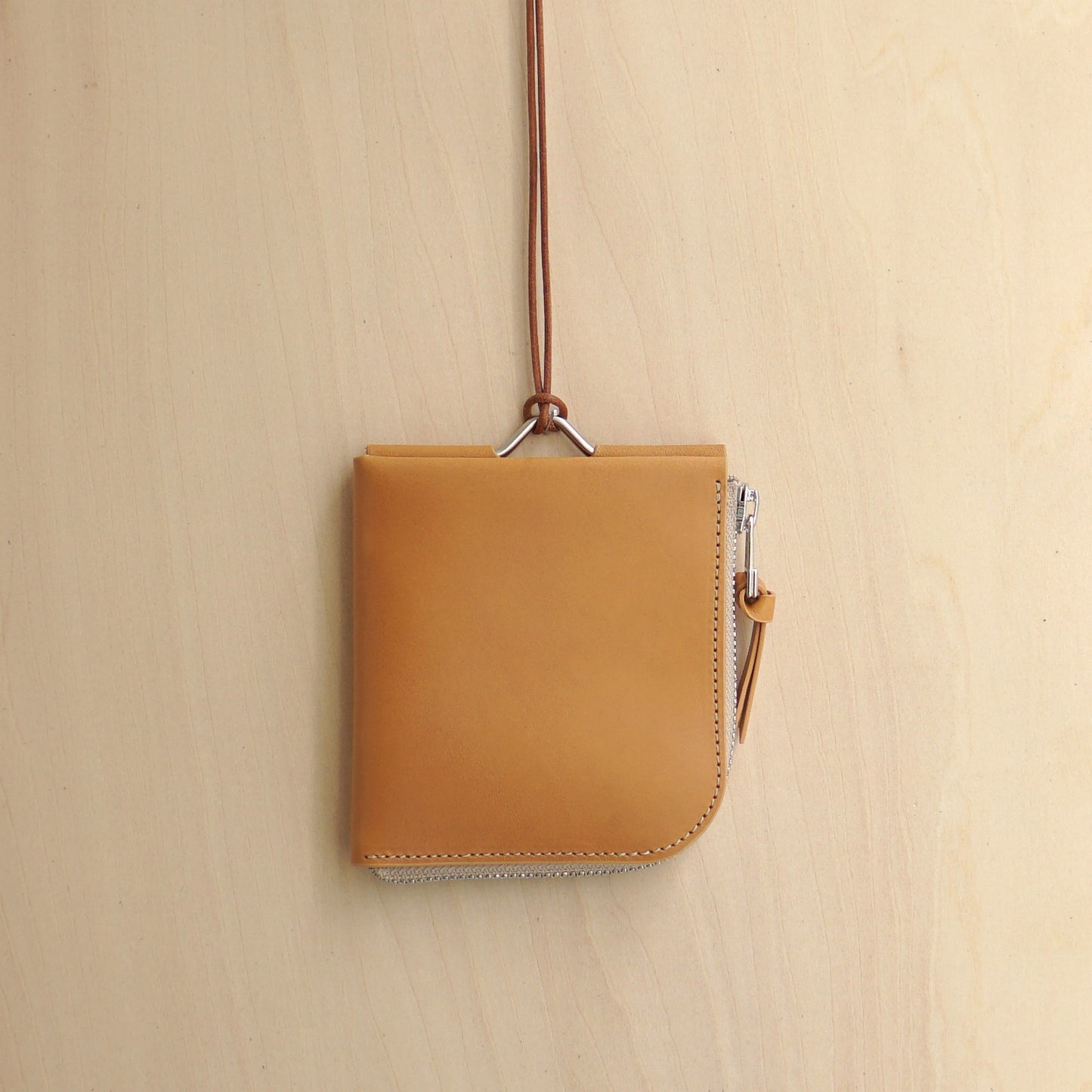 LOOP / L-ZIP small