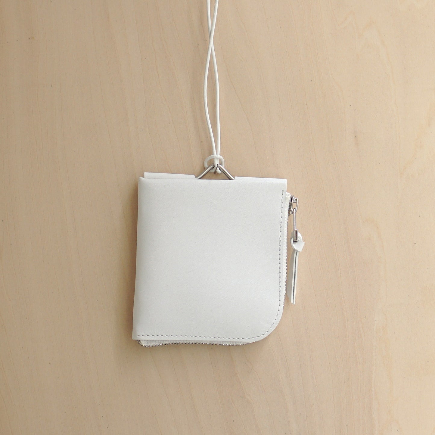 LOOP / L-ZIP small