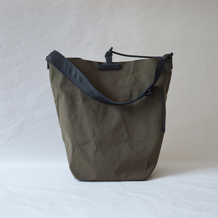 CLIP / BUCKET large