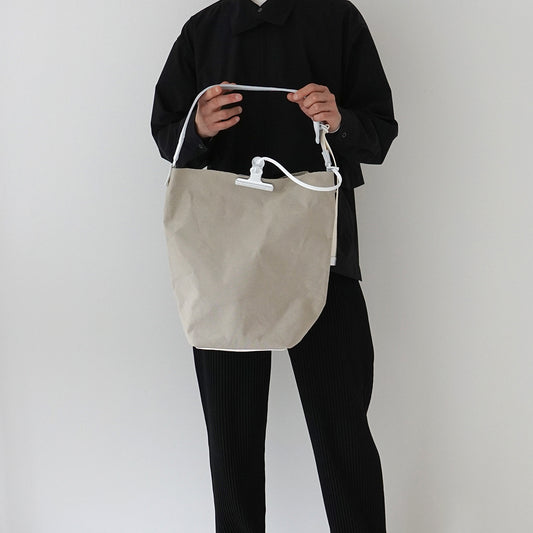 CLIP / BUCKET medium