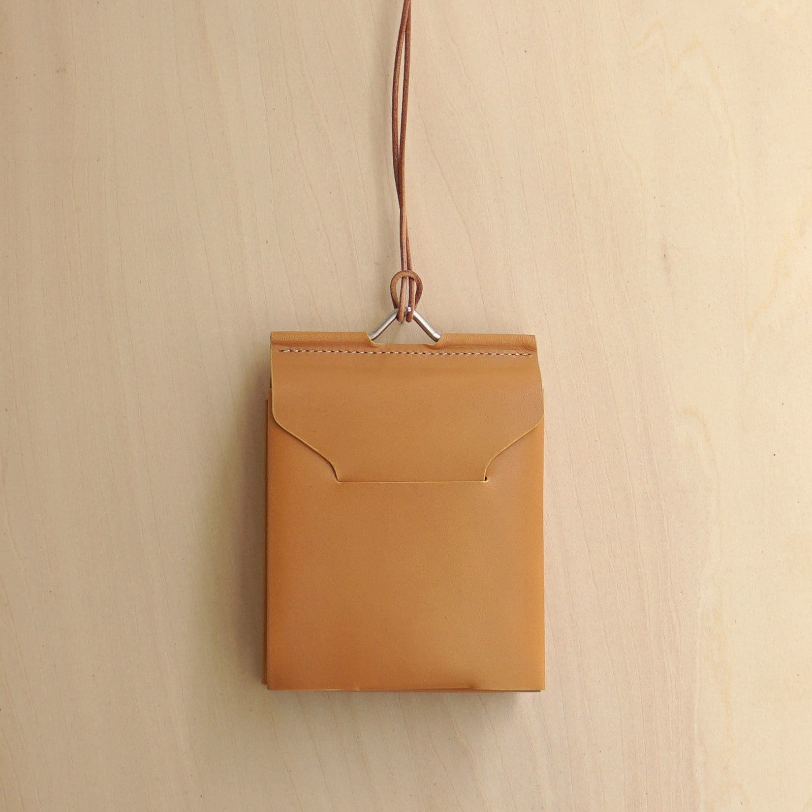 【新品】JINMON ジンモン LOOP brass WALLET 二つ折り財布 新品】JINMON ジンモン LOOP brass WALLET 二つ折り財布 【公式通販】